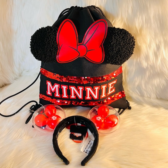 Disney Accessories - Disney‎ Minnie Mouse Bundle